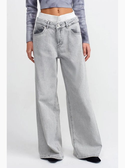 Jeans de ganga de algodão de cintura subida e perna larga dilvin - Kiabi Jeans de ganga de algodão de cintura subida e perna larga dilvin - Kiabi