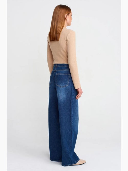 Jeans de ganga de cintura subida e perna larga e larga dilvin - Kiabi Jeans de ganga de cintura subida e perna larga e larga dilvin - Kiabi