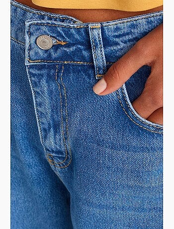 Jeans de ganga de perna larga e cintura subida dilvin