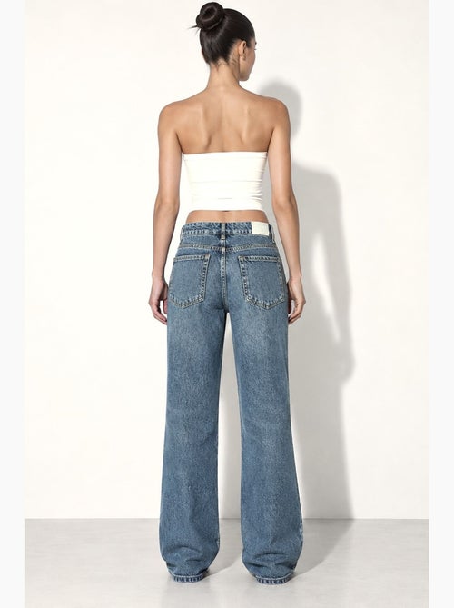 Jeans de ganga de perna larga e corte direito hiccup - Kiabi Jeans de ganga de perna larga e corte direito hiccup - Kiabi