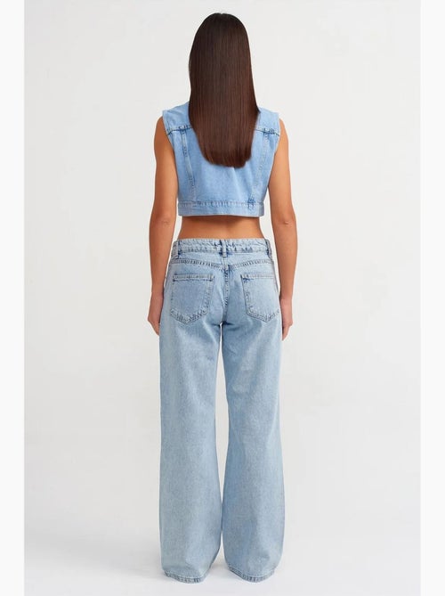 Jeans de mulher de cintura subida e perna larga dilvin - Kiabi Jeans de mulher de cintura subida e perna larga dilvin - Kiabi