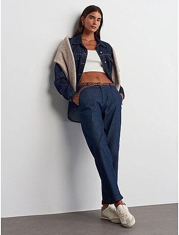 Jeans de mulher de cintura subida e perna reta dilvin