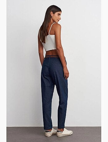 Jeans de mulher de cintura subida e perna reta dilvin