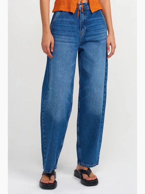 Jeans de perna balão de cintura subida dilvin - Kiabi Jeans de perna balão de cintura subida dilvin - Kiabi