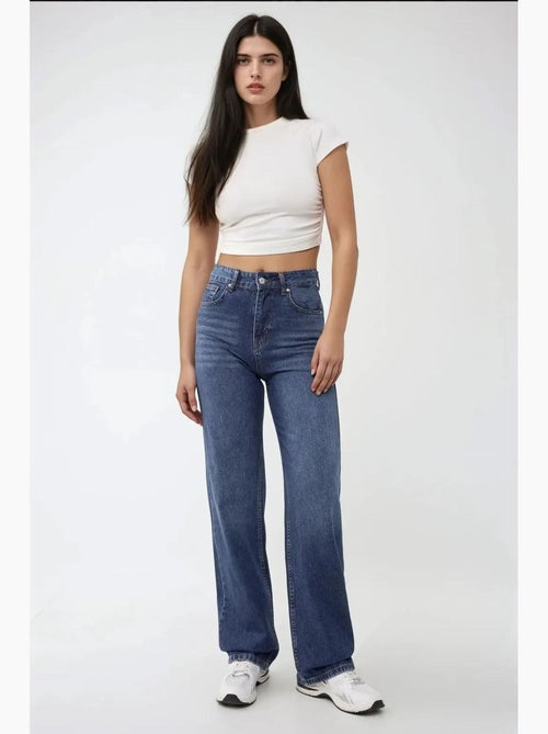 Jeans de perna direita com cintura subida hiccup - Kiabi Jeans de perna direita com cintura subida hiccup - Kiabi