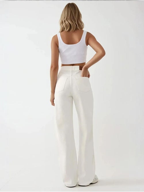 Jeans de perna direita com cintura subida hiccup - Kiabi Jeans de perna direita com cintura subida hiccup - Kiabi