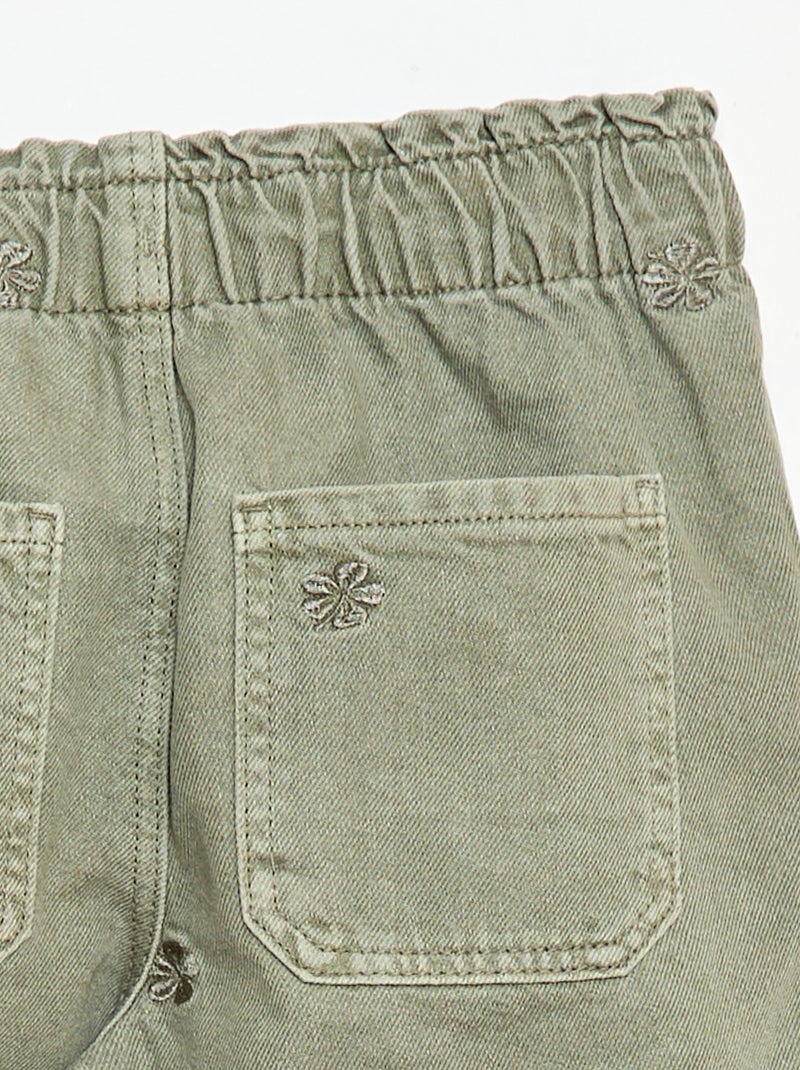 Jeans de perna larga com padrão bordado Caqui - Kiabi