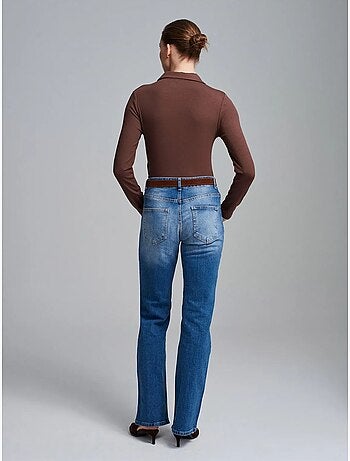Jeans de perna reta de cintura baixa dilvin