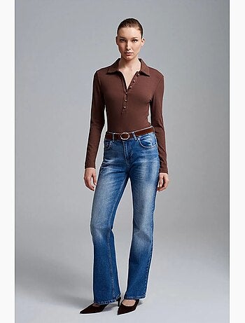 Jeans de perna reta de cintura baixa dilvin
