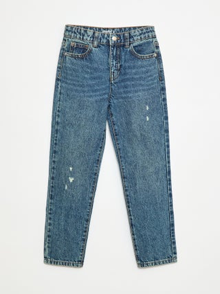 Jeans direitos com abrasões fantasia