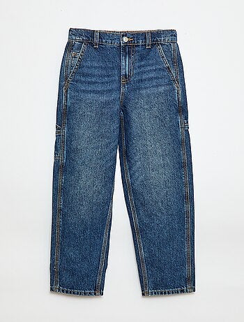 Jeans largos com bolsos grandes