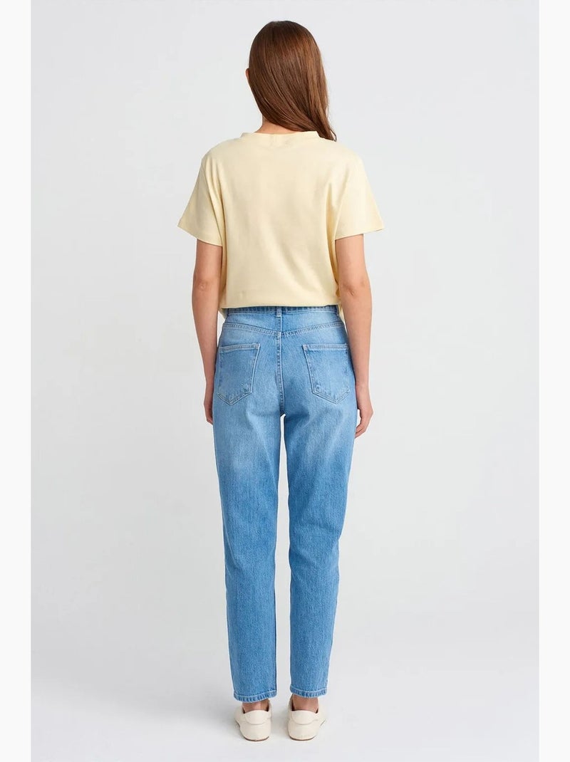 Jeans mom de cintura subida e perna direita dilvin Azul-safira - Kiabi