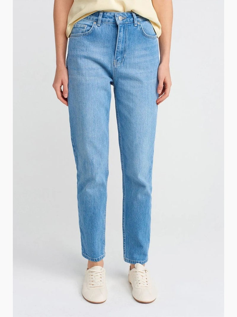 Jeans mom de cintura subida e perna direita dilvin Azul-safira - Kiabi