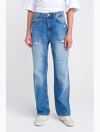 Jeans mom de cintura subida e perna larga e larga dilvin