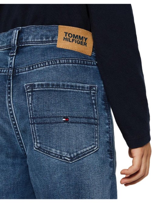 Jeans Slim Azul para Menino Tommy Hilfiger Scanton KB0KB09181 - Kiabi Jeans Slim Azul para Menino Tommy Hilfiger Scanton KB0KB09181 - Kiabi