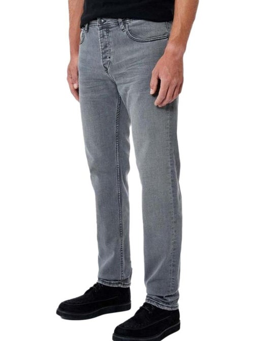 Jeans slim cinzento para homem kaporal nbblbi - Kiabi Jeans slim cinzento para homem kaporal nbblbi - Kiabi
