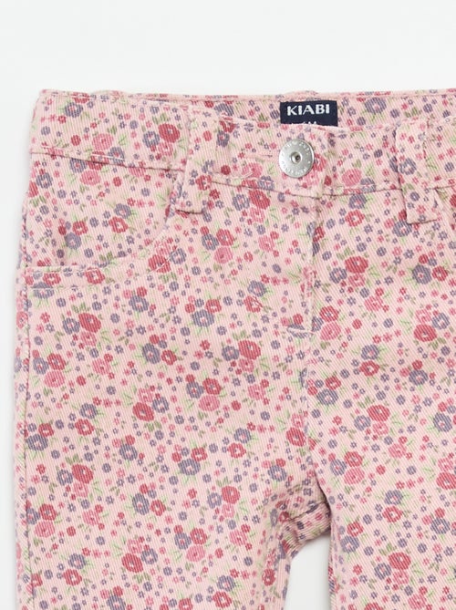 Jeans slim com padrão floral - Kiabi