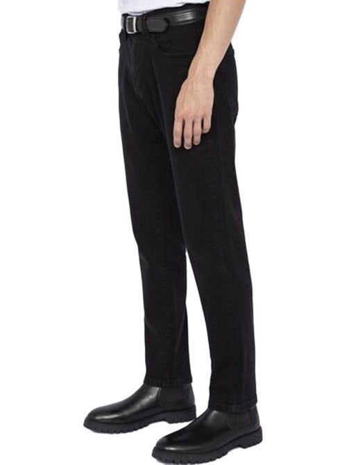 Jeans slim pretos para homem schott trd 1913 - Kiabi Jeans slim pretos para homem schott trd 1913 - Kiabi
