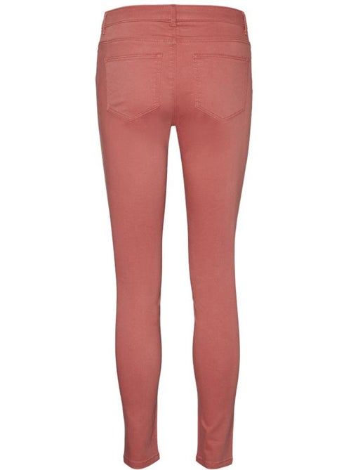 Jeans Slim Vermelhos Vero Moda Vea para Mulher - Kiabi Jeans Slim Vermelhos Vero Moda Vea para Mulher - Kiabi