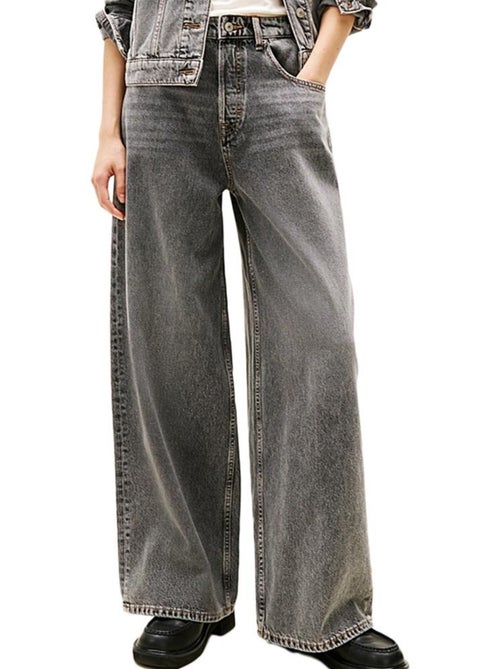 Jeans tommy hilfiger charlie loose wide de mulher cinzento - Kiabi Jeans tommy hilfiger charlie loose wide de mulher cinzento - Kiabi