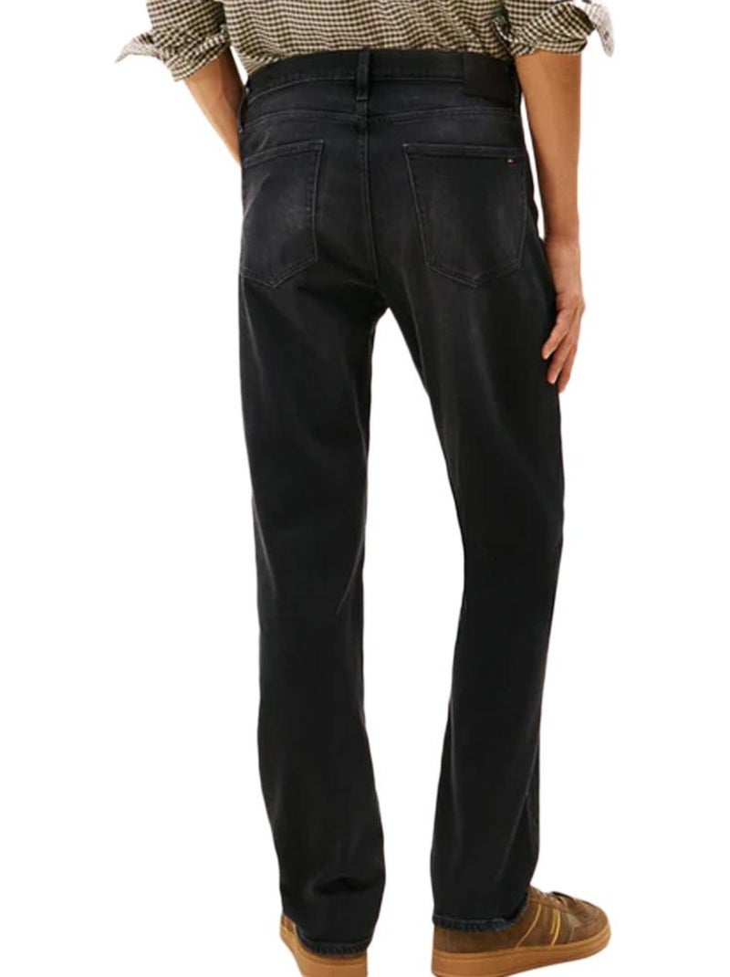 Jeans Tommy Hilfiger Ryan de Corte Reto Preto para Homem Preto - Kiabi