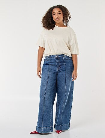 Jeans wide leg de cintura alta com pregas frontais