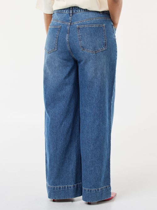 Jeans wide leg de cintura alta com pregas frontais - Kiabi
