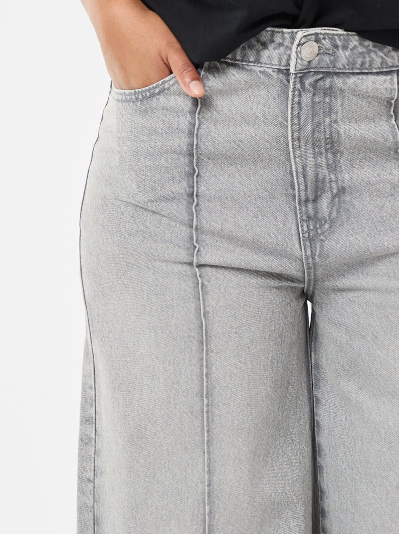 Jeans wide leg de cintura alta com pregas frontais Cinza - Kiabi
