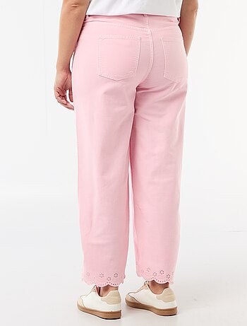 Jeans wide leg de cintura subida com bolsos aplicados à frente e atrás