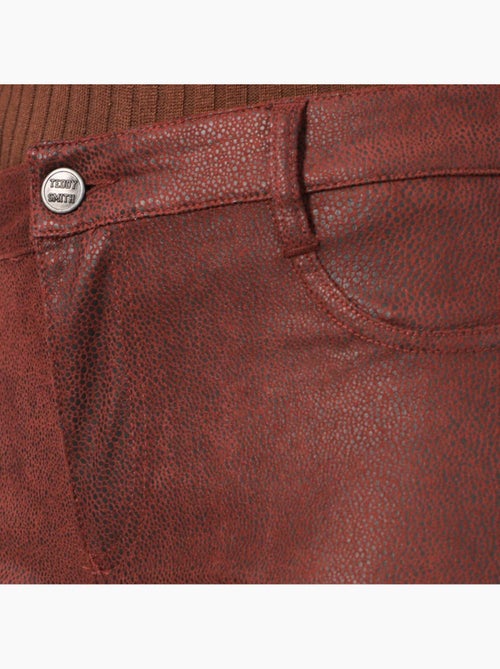 Jegging Bordeaux de Cintura Subida Teddy Smith para Mulher - Kiabi Jegging Bordeaux de Cintura Subida Teddy Smith para Mulher - Kiabi