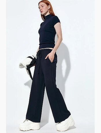 Joggers femininos em jersey com perna flare busem