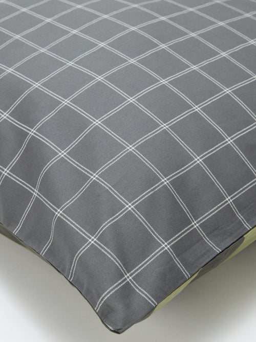 Jogo de cama capa de edredão (240x220 cm) + fronhas - Kiabi