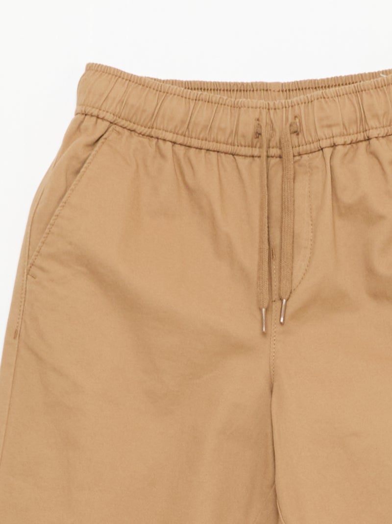 Jogpant liso com bainhas Bege - Kiabi