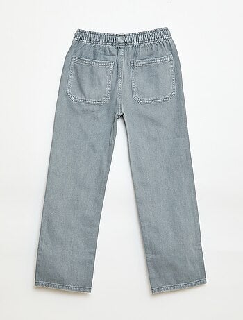 Jogpant com cintura elástica e cordões de ajuste