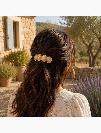 Kit com 2 ganchos de cabelo com motivo concha