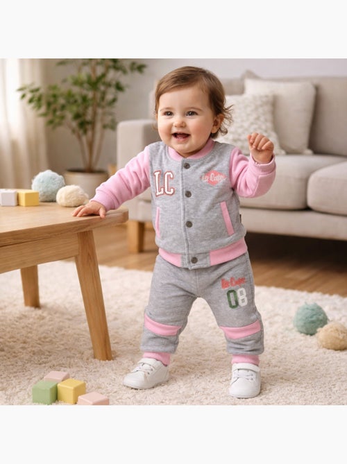 Lee Cooper - Conjunto casaco e calças jogging bebé menina - Kiabi Lee Cooper - Conjunto casaco e calças jogging bebé menina - Kiabi