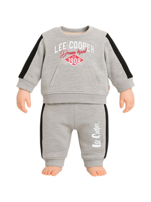 Lee Cooper - Conjunto fato de treino menino sweat com capuz e calças estampado - Kiabi Lee Cooper - Conjunto fato de treino menino sweat com capuz e calças estampado - Kiabi