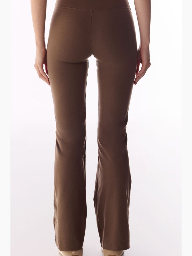 Legging boca de sino soft feel penti Castanho - Kiabi