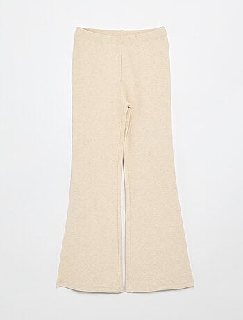 Legging flare em rib