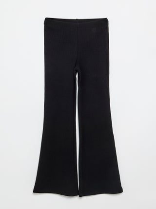 Legging flare em rib
