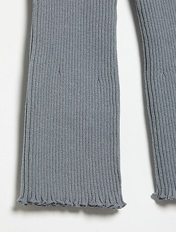 Legging liso em malha canelada