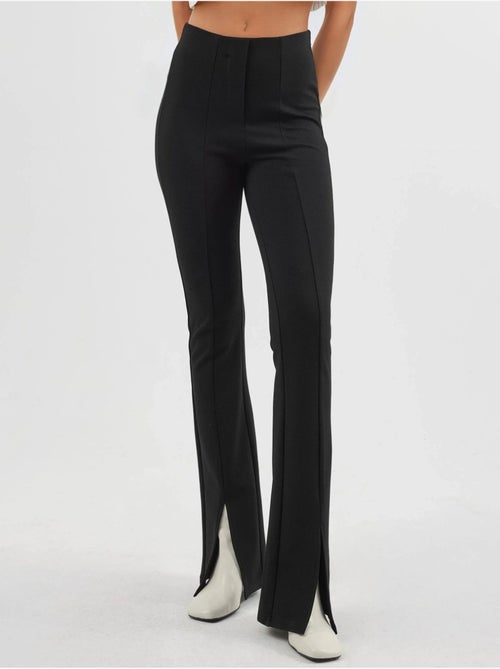 Leggings à boca de sino de cintura subida com detalhes de racha busem - Kiabi Leggings à boca de sino de cintura subida com detalhes de racha busem - Kiabi