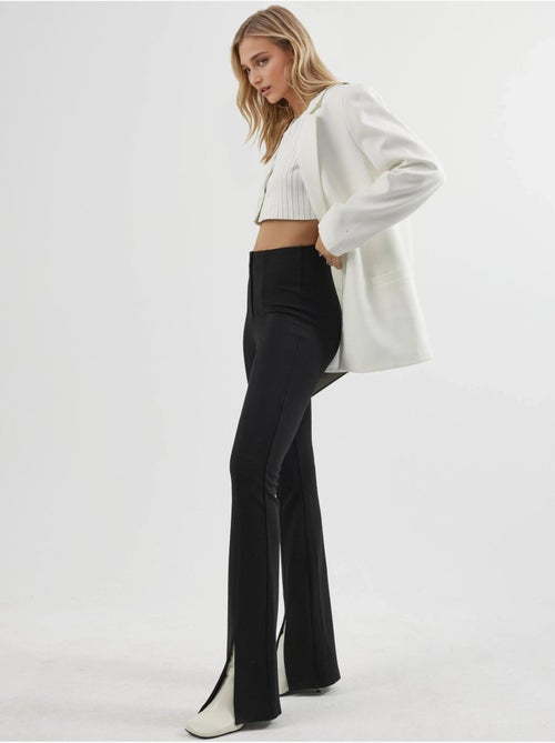 Leggings à boca de sino de cintura subida com detalhes de racha busem - Kiabi Leggings à boca de sino de cintura subida com detalhes de racha busem - Kiabi