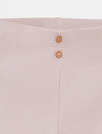 Leggings caneladas com botões