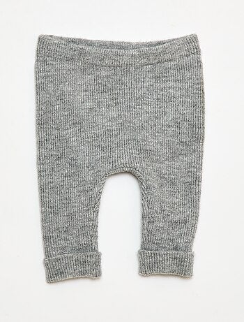 Leggings canelados com botões