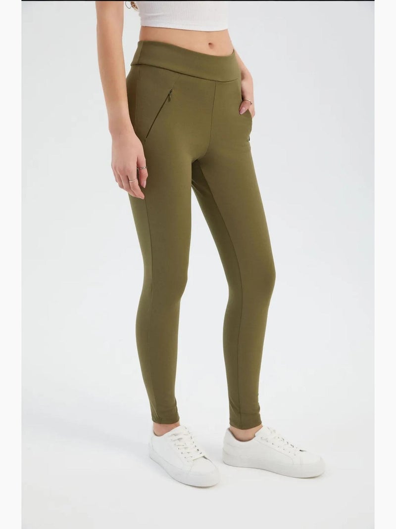 Leggings com detalhe de bolso hiccup Verde - Kiabi