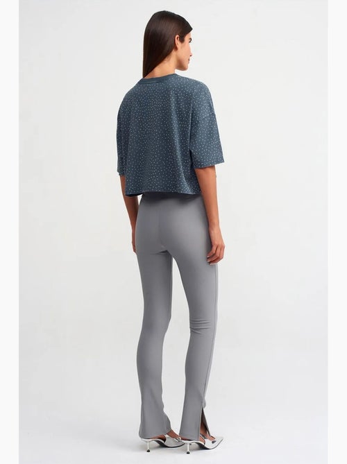 Leggings de cintura subida à boca de sino com racha dilvin - Kiabi Leggings de cintura subida à boca de sino com racha dilvin - Kiabi
