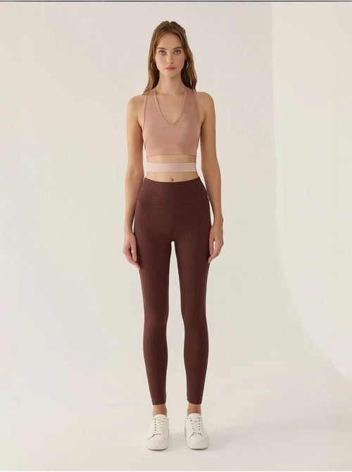 Leggings de cintura subida hiccup - Kiabi Leggings de cintura subida hiccup - Kiabi