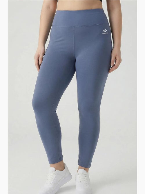 Leggings femininas de poliéster e elastano tommy - Kiabi Leggings femininas de poliéster e elastano tommy - Kiabi