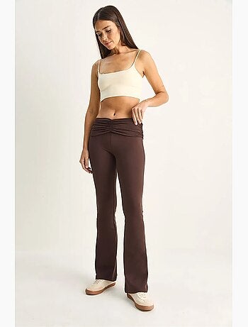 Leggings flare de cintura alta lucci